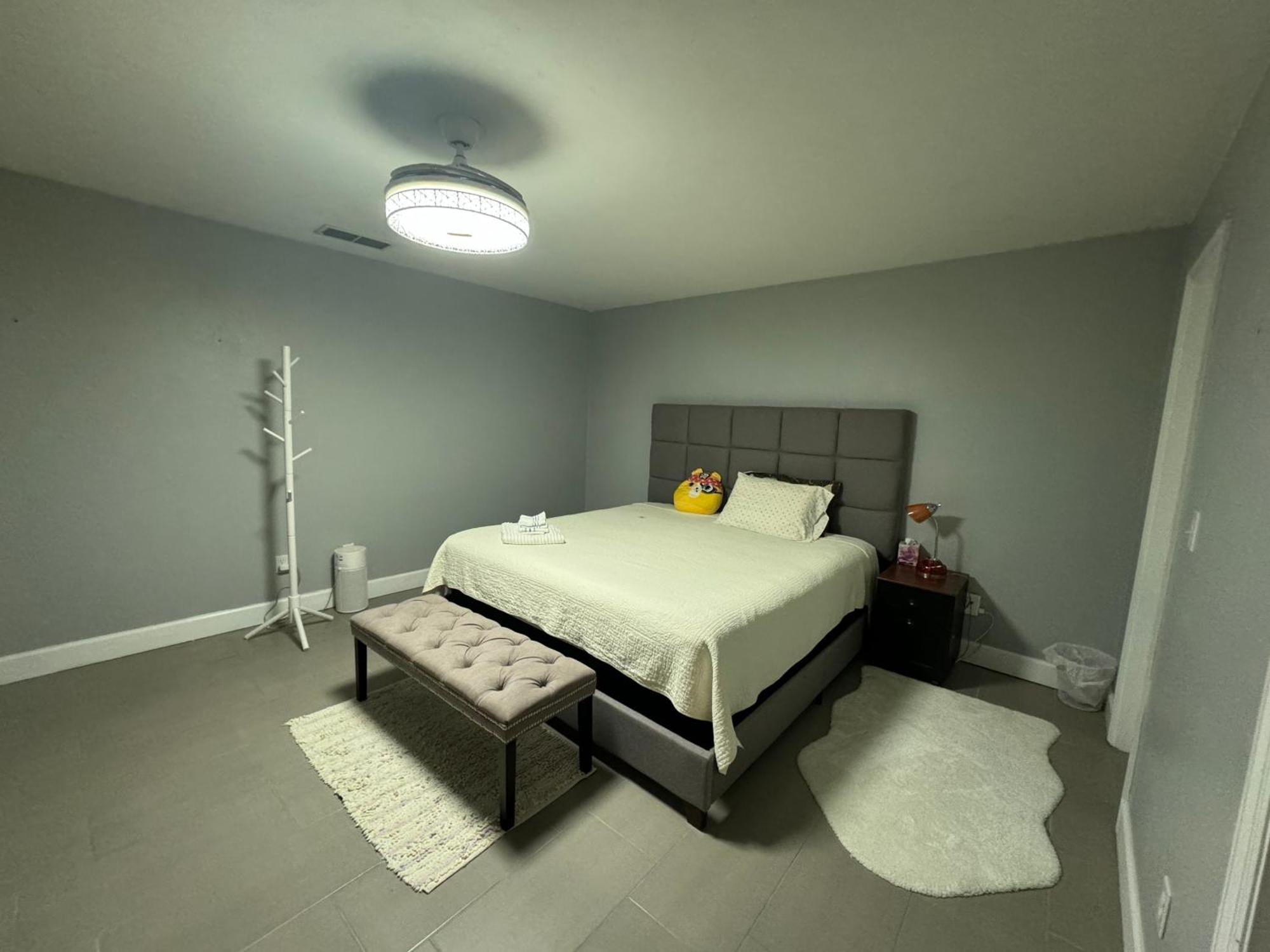 Spacious Room In A Nice House เกนส์วิลล์ ภายนอก รูปภาพ